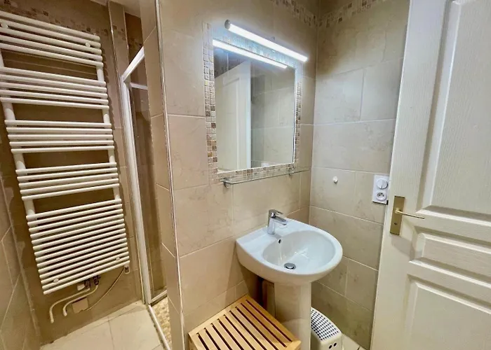 L'aube - Maison Pour 8 A Pensionat